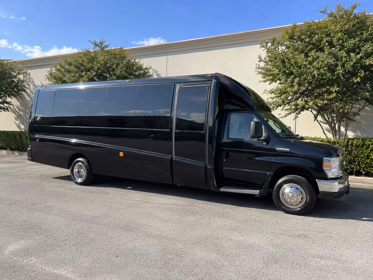 Grand Prairie Winery Tour & Pub Crawl Transportation onboard seating